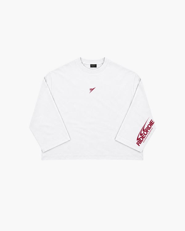 longsleeve motorsport aesthetics