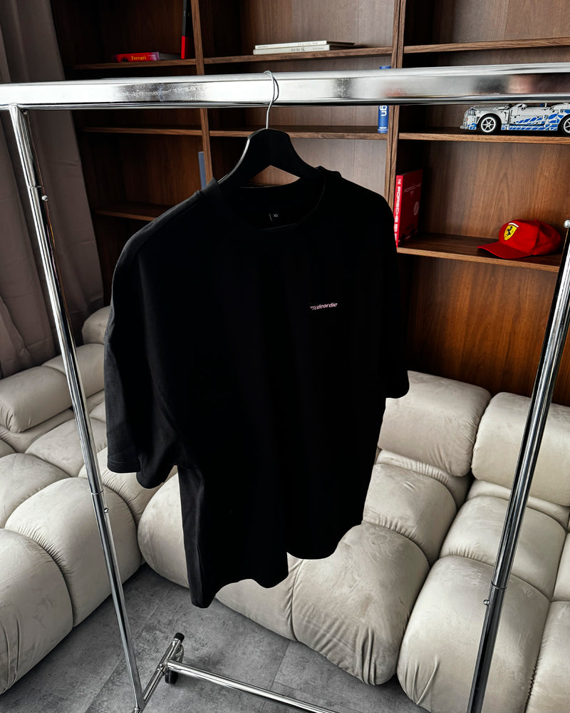 pretty girls enjoy motorsport tee white rosa