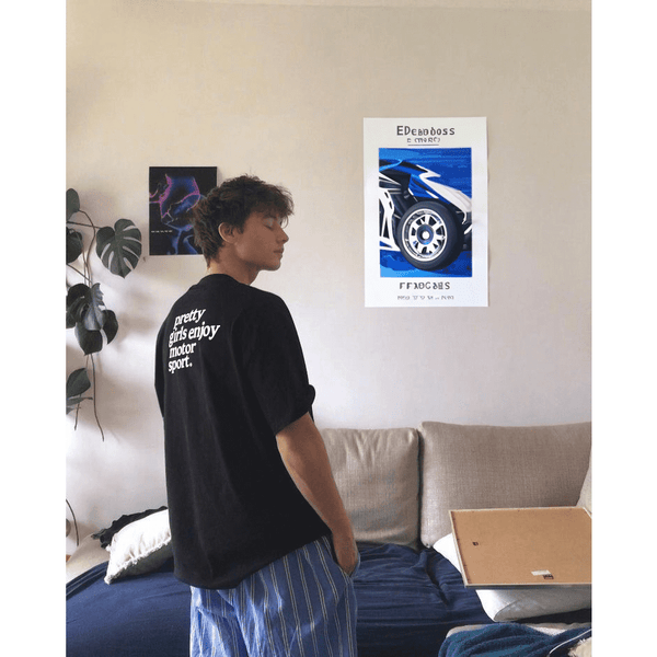 pretty girls enjoy motorsport tee black